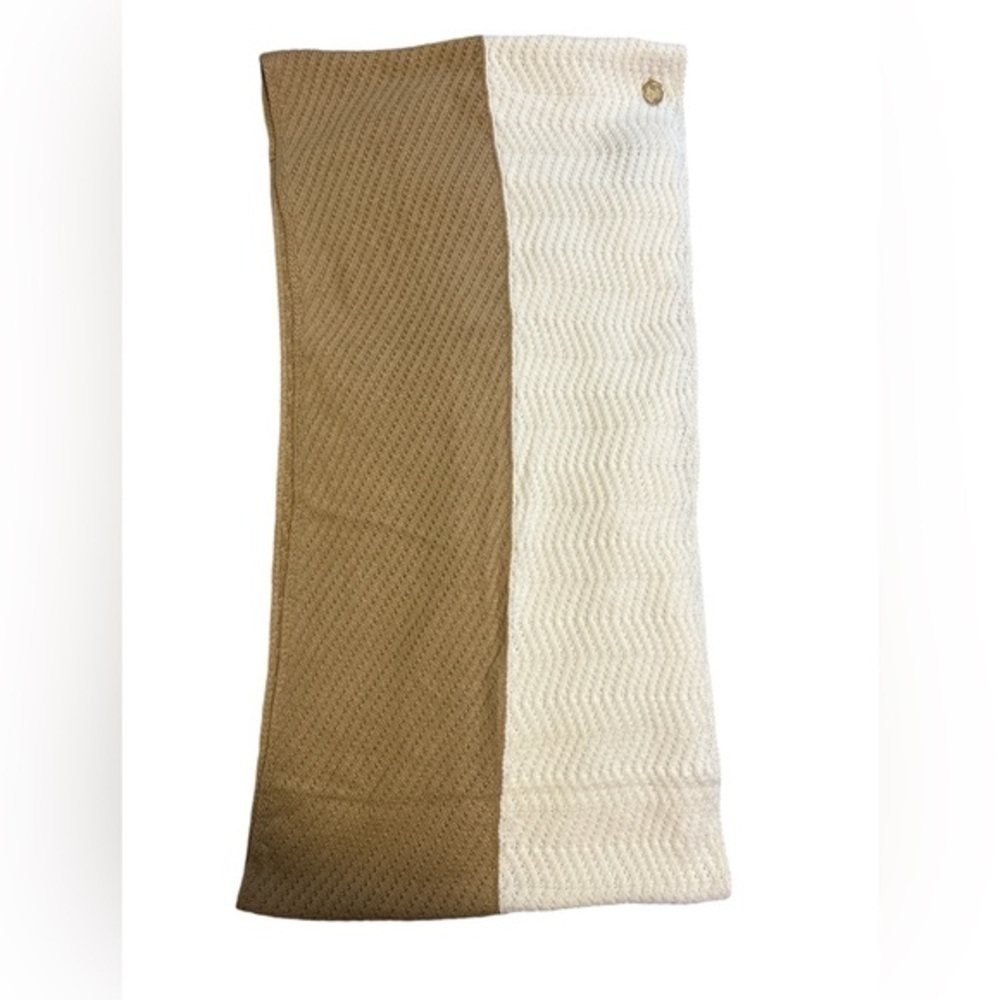 Vince Camuto scarf